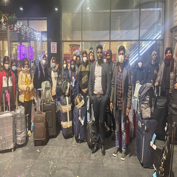 Dr.Raj kumar travel to Abroad